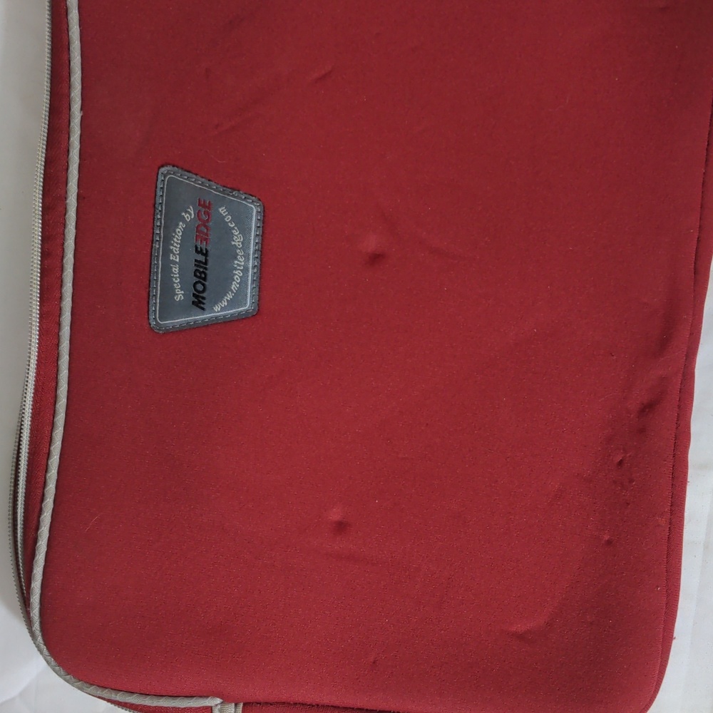 Mobile3dge Lap Top Case
